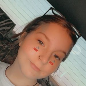 Meet your Posher, Madison